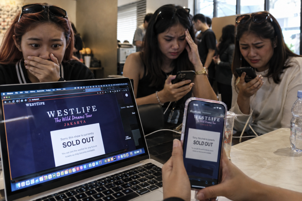 Tiket Westlife di GBK Jakarta Sold Out dalam 12 Jam, Konser Terbesar di Asia Tenggara