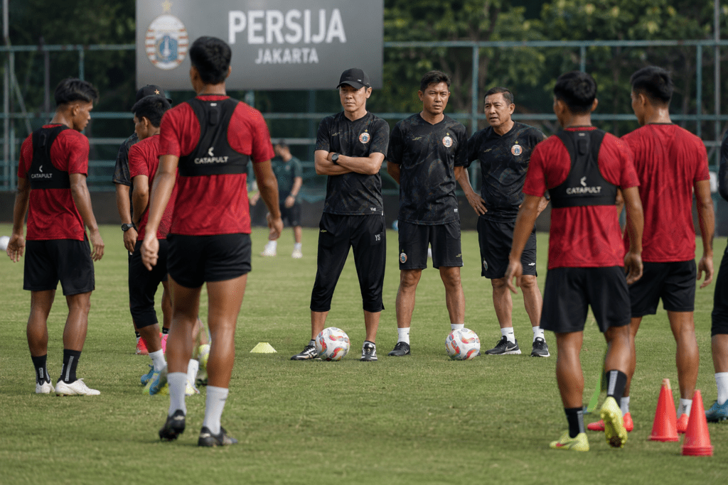 Latihan perdana Shin Tae-yong bersama Persija.
